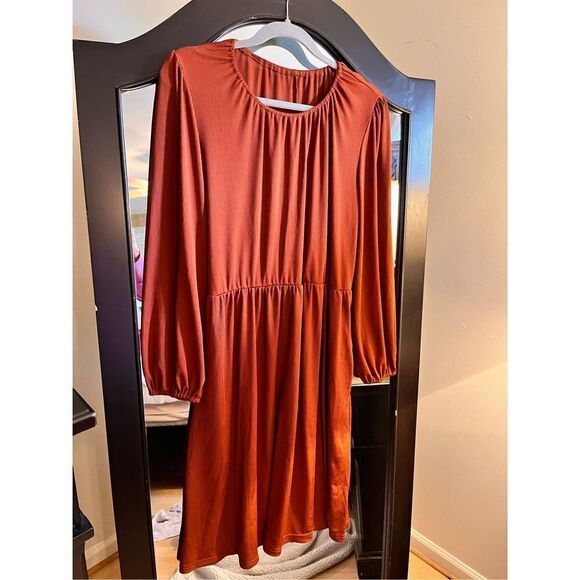 New Ribbed Midi Dress Light & Airy OXL - Picture 1 of 3